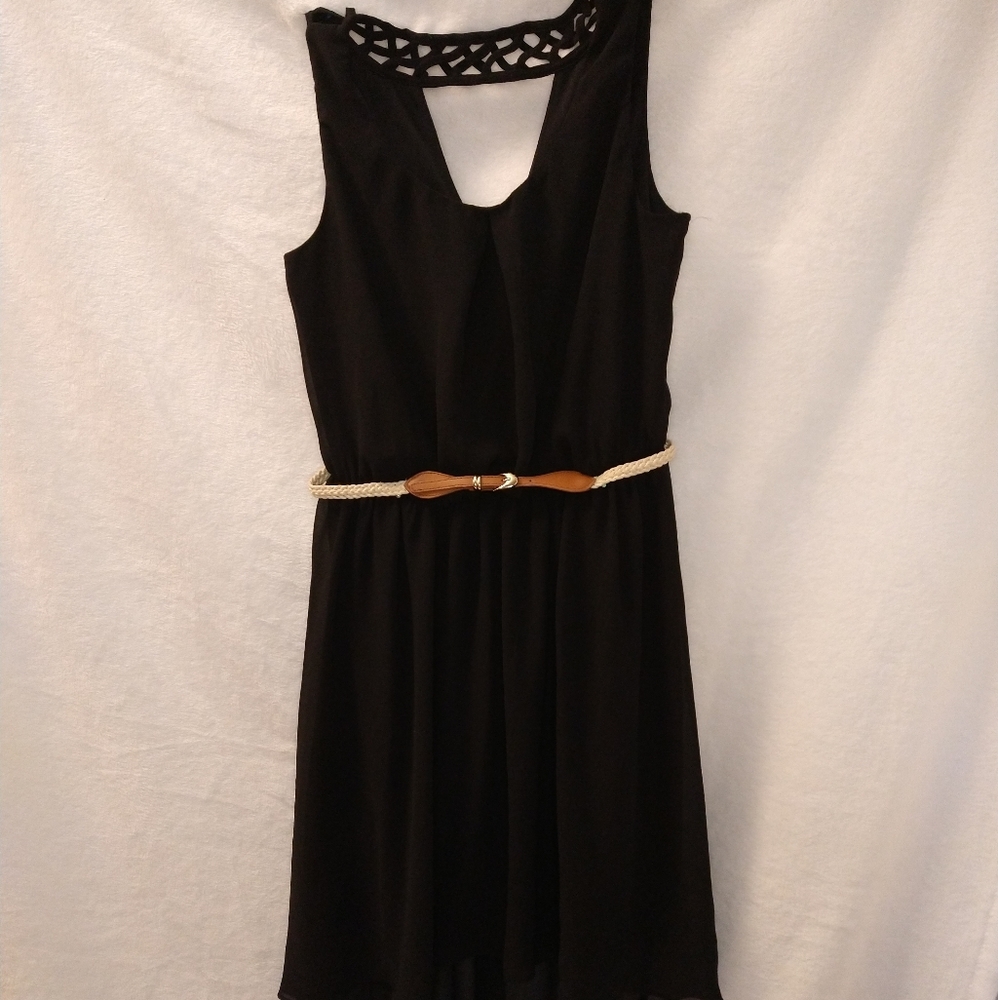 Hi-lo Dress - Picture 2 of 14